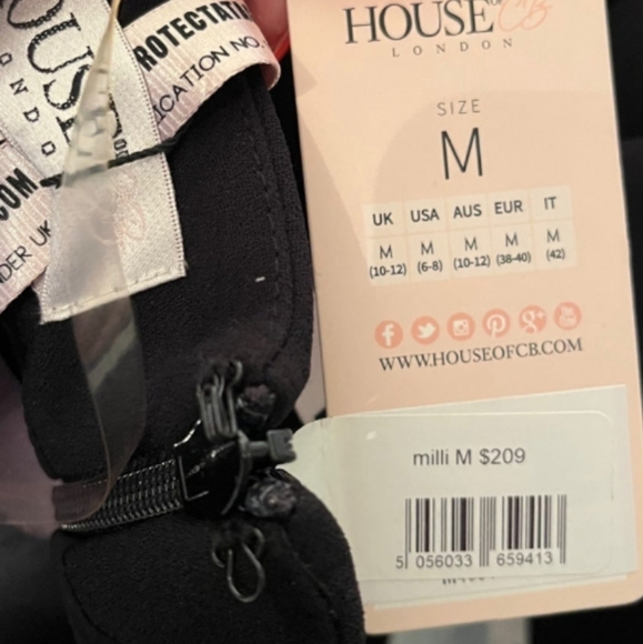 Jumpsuit - Picture 3 of 6